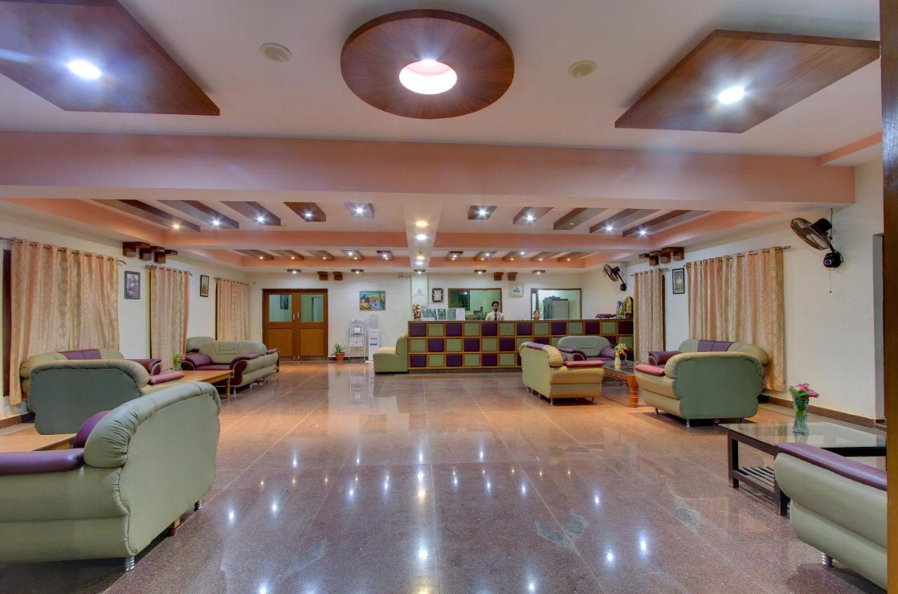 Kanthi Resorts Badami Bāgalkot المظهر الخارجي الصورة
